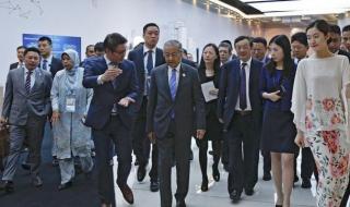 被两个人开炮怎么办 被两个人开炮怎么办